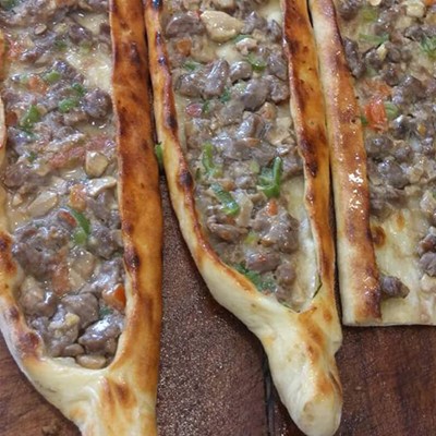 Kuşbaşılı Pide